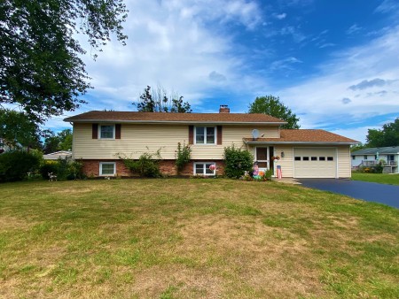 15 Manor Lane - SOLD! in Middleport For Sale By Owner