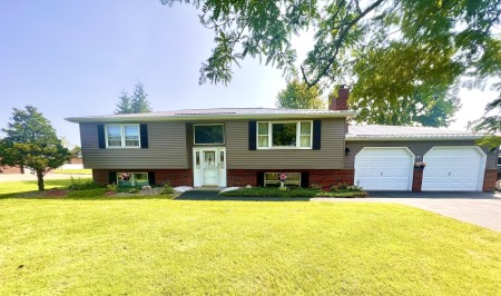 6879 Errick Rd. in Wheatfield For Sale By Owner