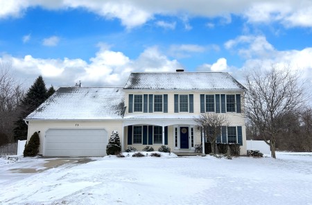 73 Burbank Dr in Orchard Park For Sale By Owner