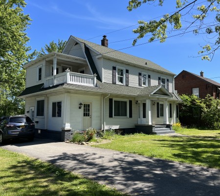 896 Main st in West Seneca For Sale By Owner