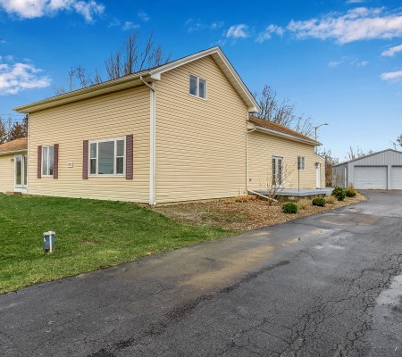 13570 North Road in Alden For Sale By Owner